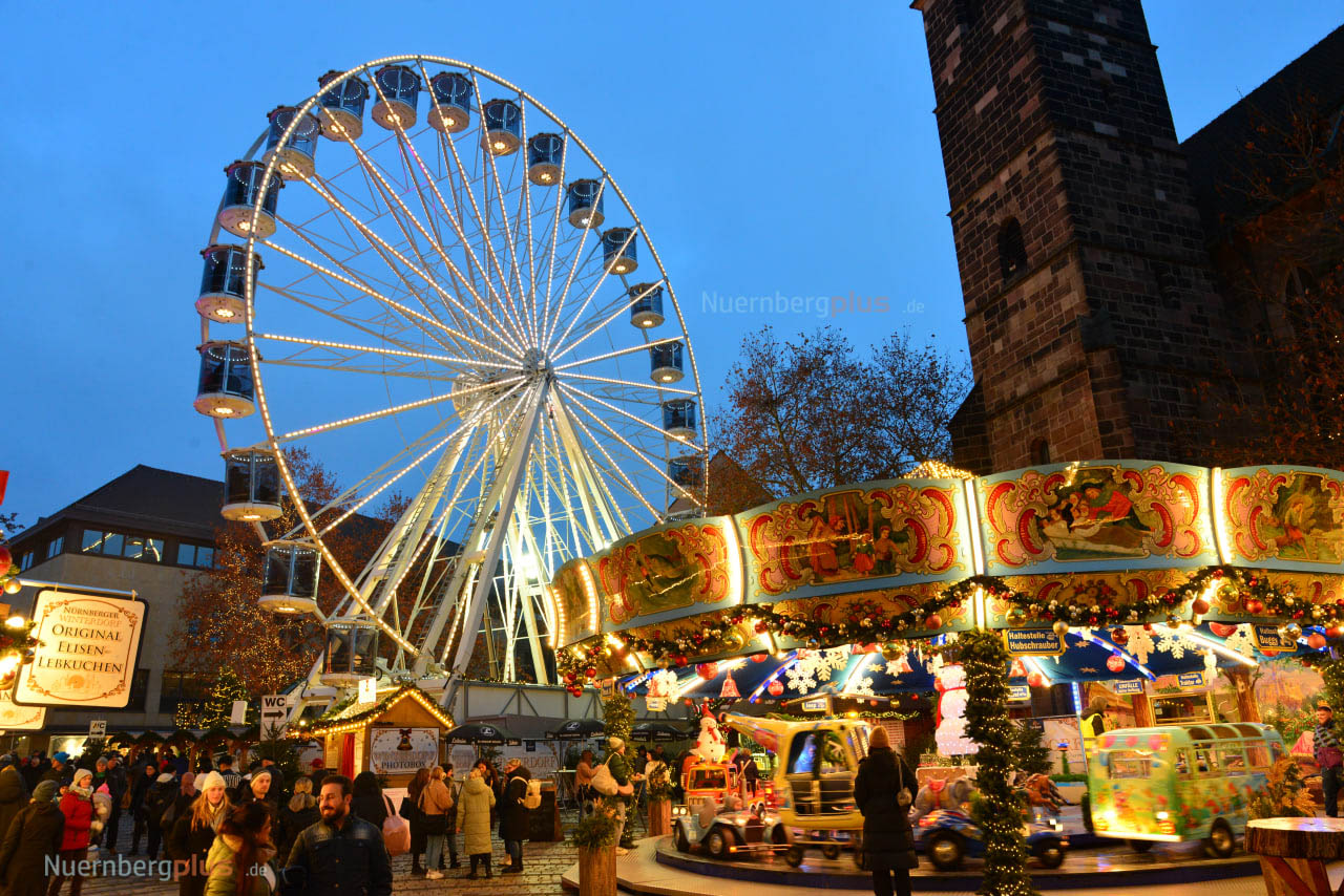 Nuremberg Christmas Market 2025 - Visitors enjoying the market